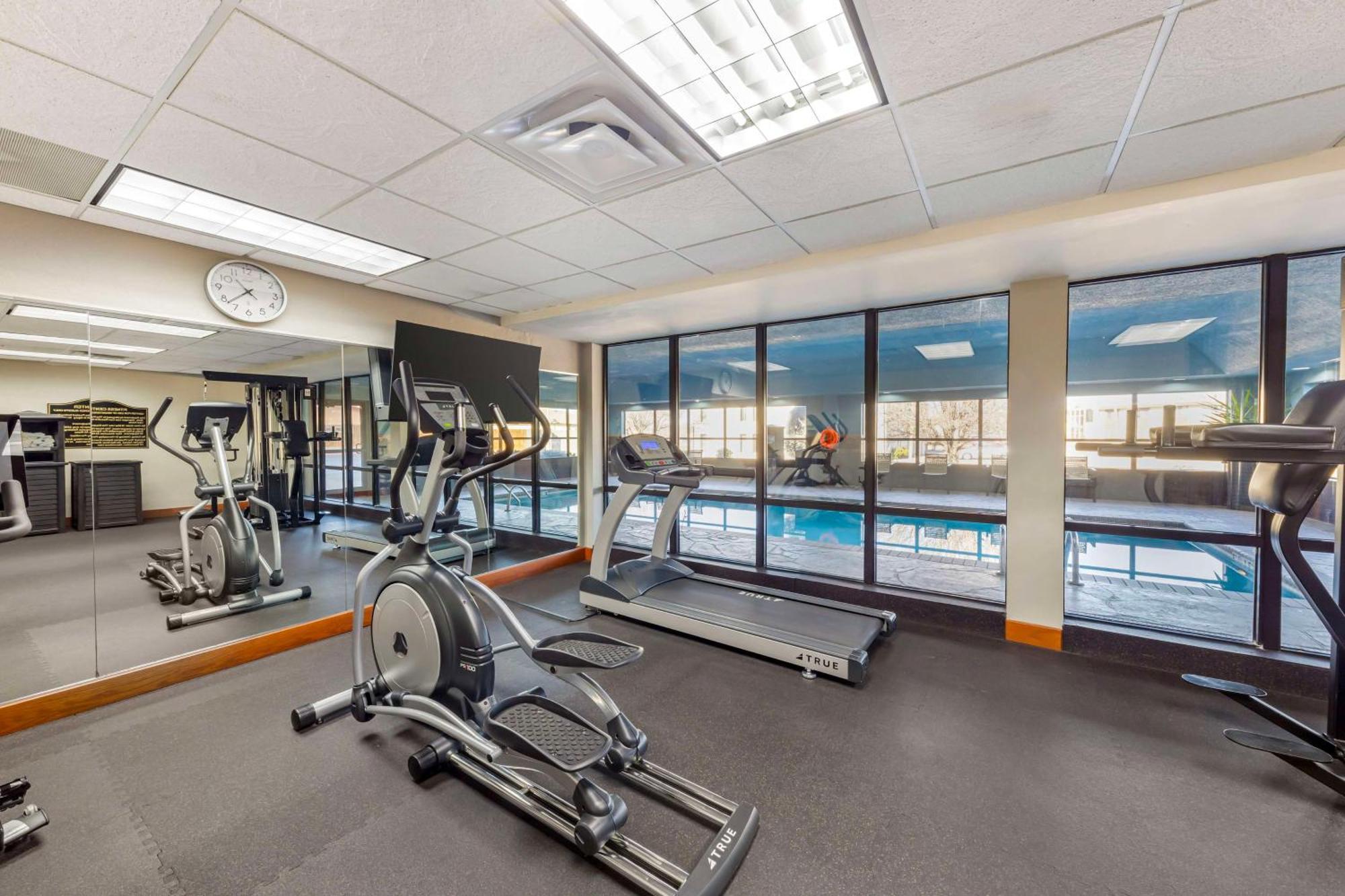 Best Western Plus Midwest City Inn & Suites Eksteriør billede