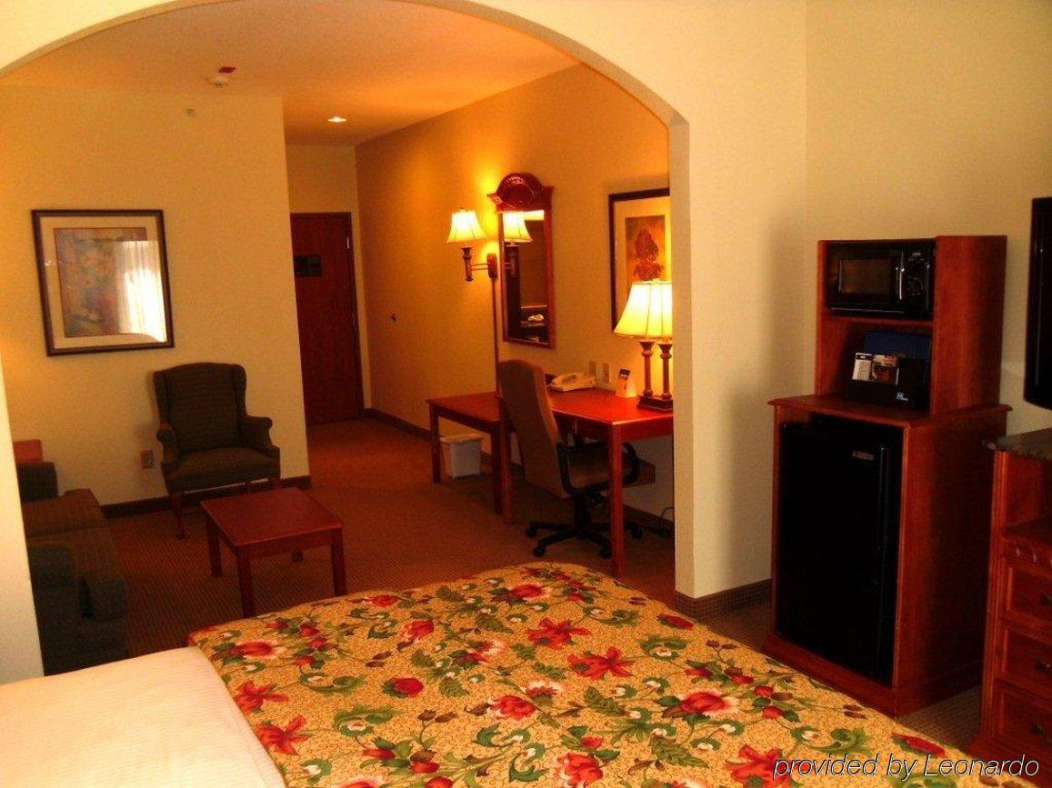 Best Western Plus Midwest City Inn & Suites Værelse billede