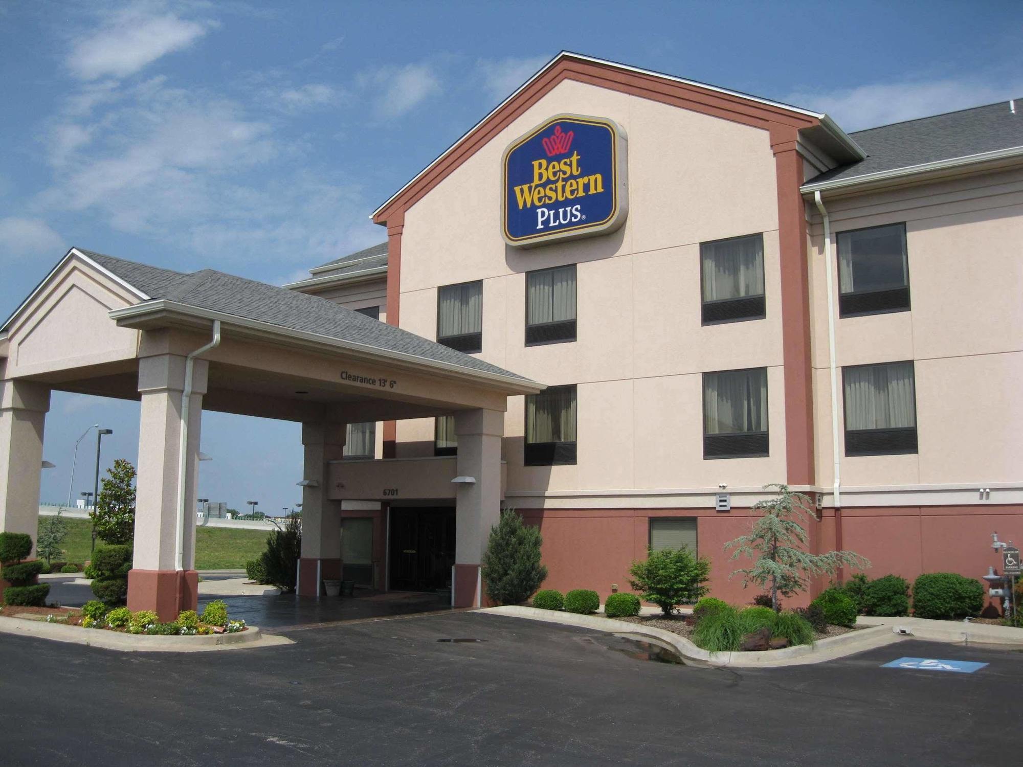Best Western Plus Midwest City Inn & Suites Eksteriør billede